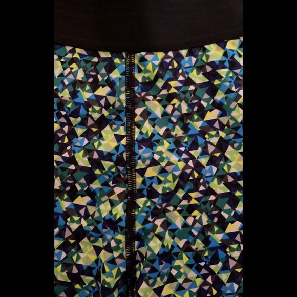 NWOT VS MINI SHORT - Picture 2 of 5